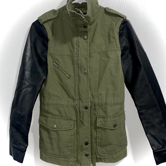 Ambiance Jackets & Blazers - 🖤HP🖤 Ambiance Utility Coat w/ Pleather Sleeves